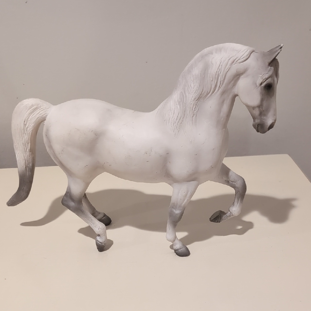 Breyer No. 475 Pluto the Lipizzanzer